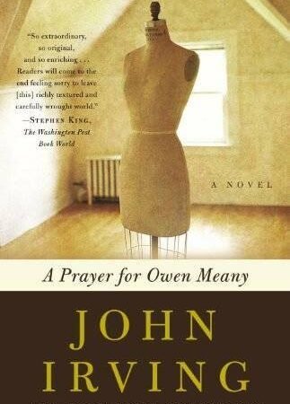 A Prayer for Owen Meany: A Novel (Ballantine Reader’s Circle) – Paperback – GOOD
